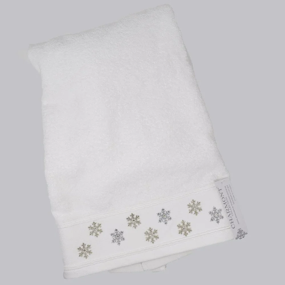 Charmont Collection Shining Snowflakes Bath Towel White Turkish Cotton Christmas